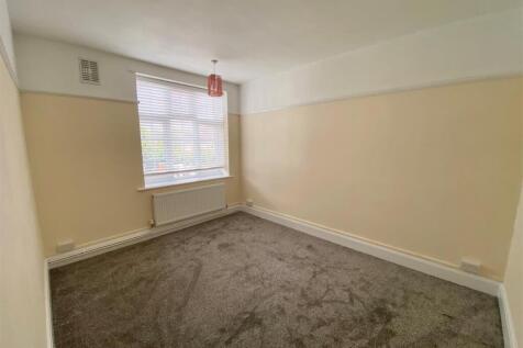 Bedroom 3.jpg