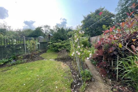 12 Elmscroft Garden 2.jpg
