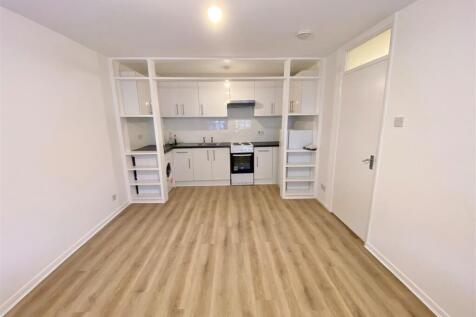Lounge Kitch.jpg