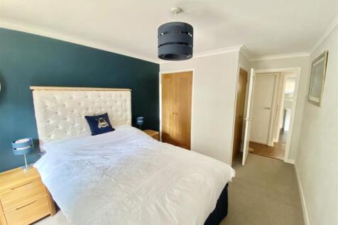Bedroom one 2.jpg
