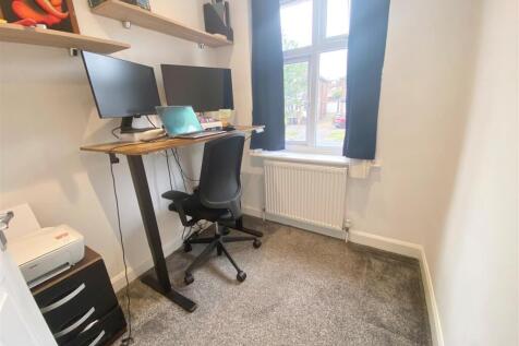 Bedroom 3.jpg