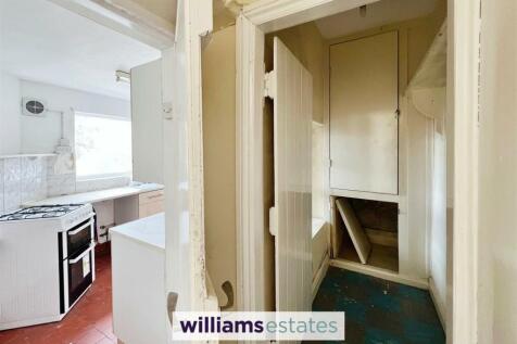 Kitchen/Storage