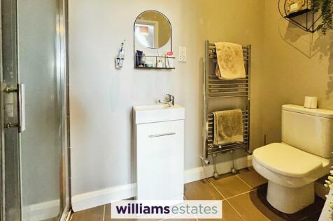 Master Ensuite