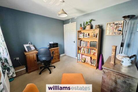 Study Room/Office