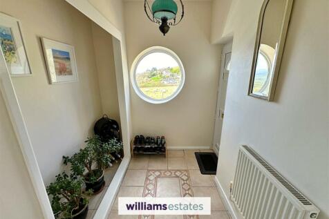 Entrance Porch