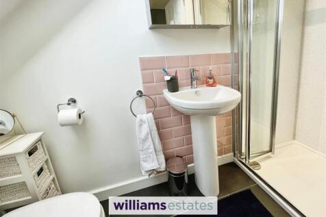 Master Ensuite