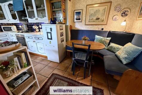 Kitchen/Dinner