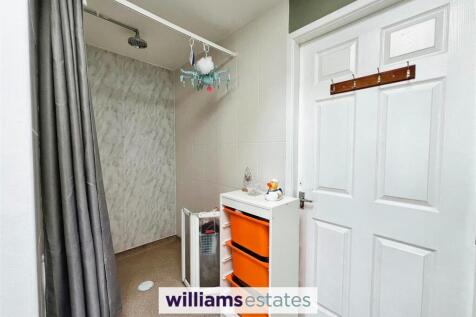 En-suite/Utility