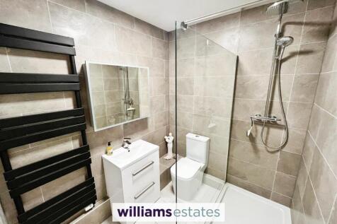 GF Shower Room