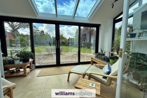 Garden room