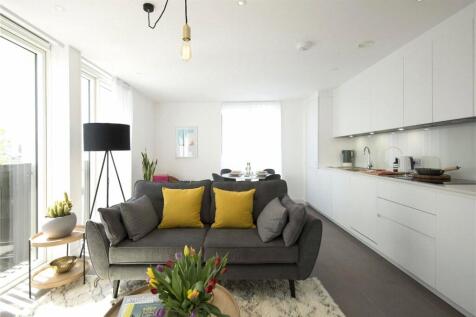 Show Home Image 1