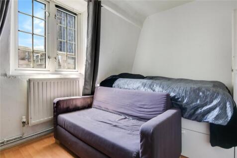 Living Room/Bed 3