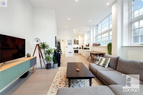 Living Area/Kitchen