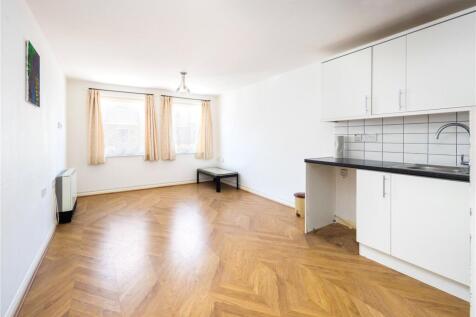 Living Area/Kitchen