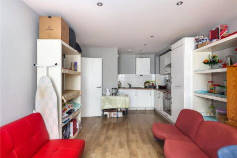 Kitchen/Living Area