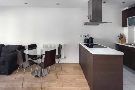 Living Room/Kitchen