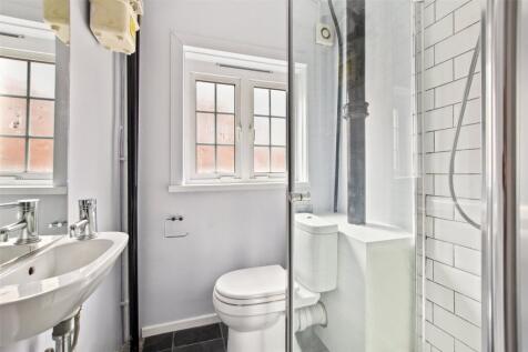 Shower Room-