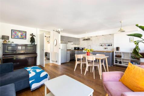 Living Area/Kitchen