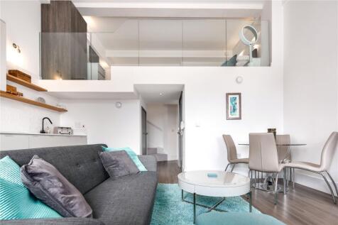 Living Area View 4