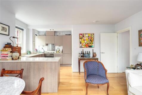 Living Room/Kitchen