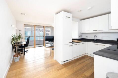 Living Room/Kitchen