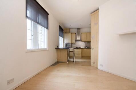 Kitchen/ Living Area