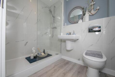 En-suite Bathroom