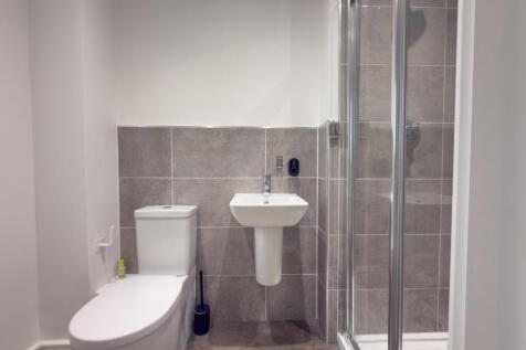 En-suite Bathroom