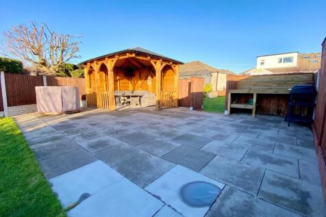 FURTHER EXTERNAL PHOTOGRAPHS