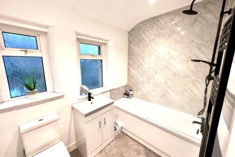 HOUSE BATHROOM