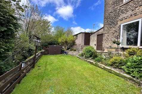 FURTHER EXTERNAL PHOTOS