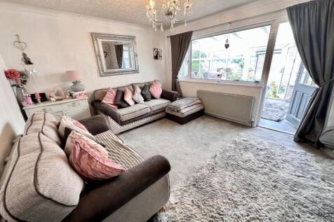 FURTHER INTERNAL PHOTOGRAPHS