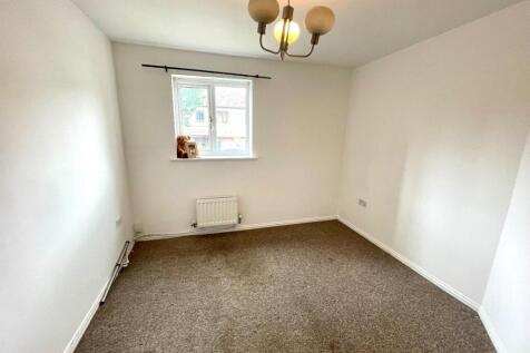 BEDROOM  FOUR