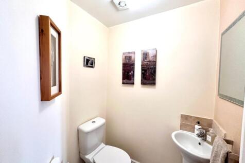 DOWNSTAIRS/W.C