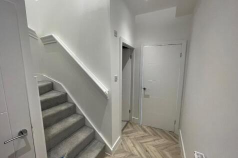 RECEPTION HALLWAY