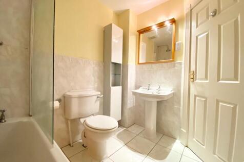 HOUSE BATHROOM