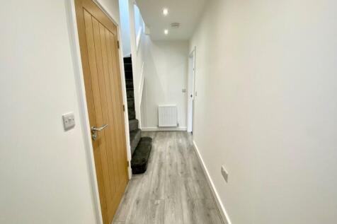 RECEPTION HALLWAY