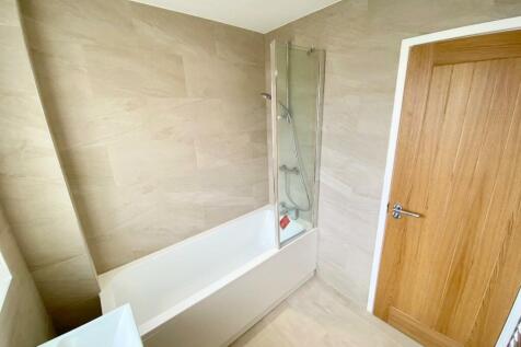 HOUSE BATHROOM