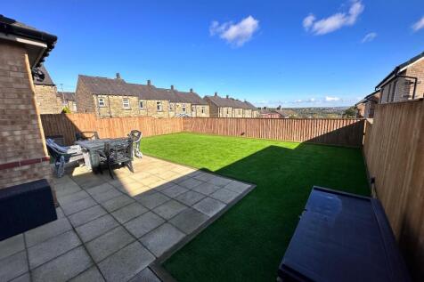 FURTHER EXTERNAL PHOTOGRAPHS