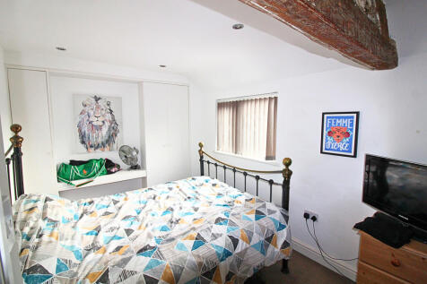 bedroom1