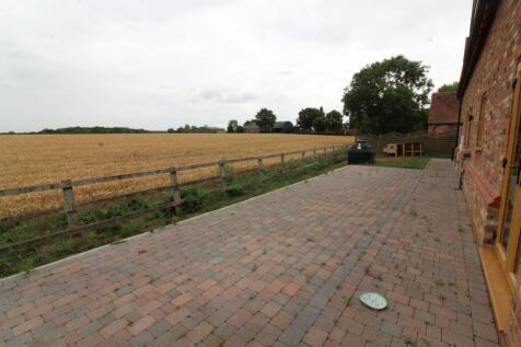Garden&#39;small.JPG