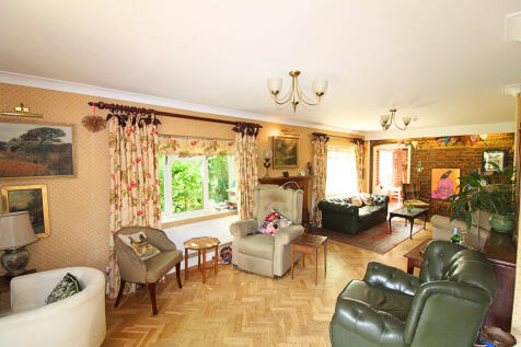 lounge 1
