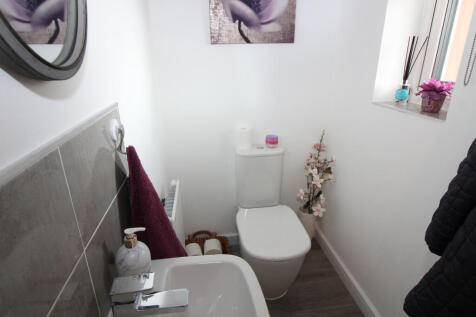 cloakroom.JPG