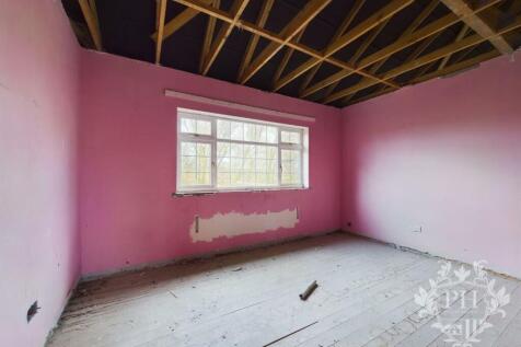 CAM01415G0-PR0061-STILL027.jpg
