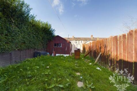 CAM01415G0-PR0279-STILL008.jpg