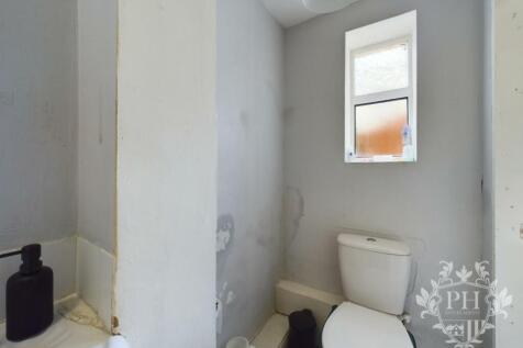 CAM01415G0-PR0345-STILL004.jpg