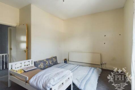 CAM01415G0-PR0345-STILL006.jpg
