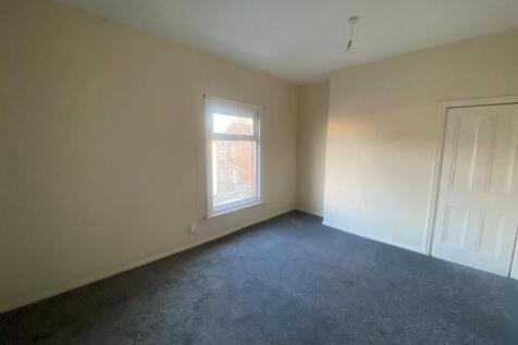 BEDROOM.jpg
