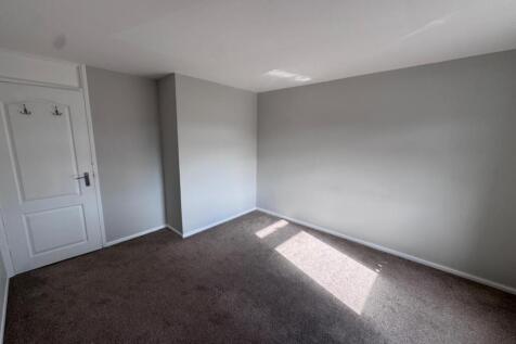Master B Room