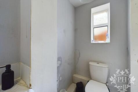 CAM01415G0-PR0345-STILL004.jpg